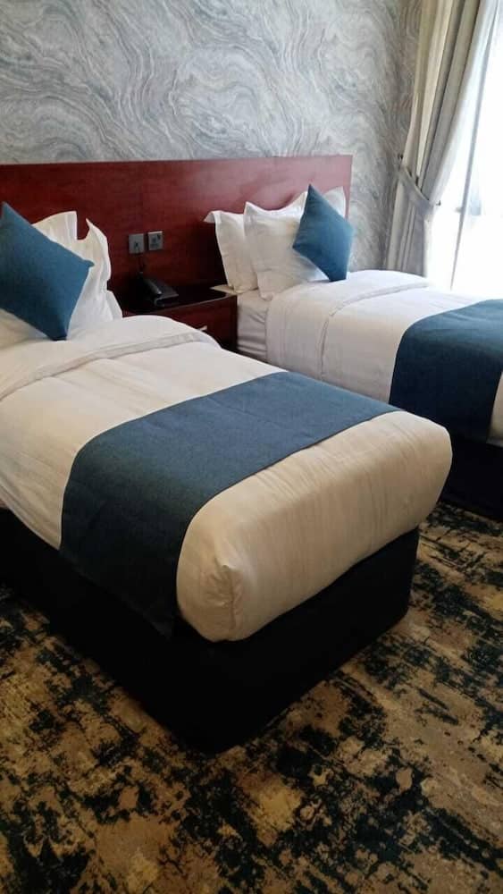 WOW Jeddah Hotel-Setten Road — 2