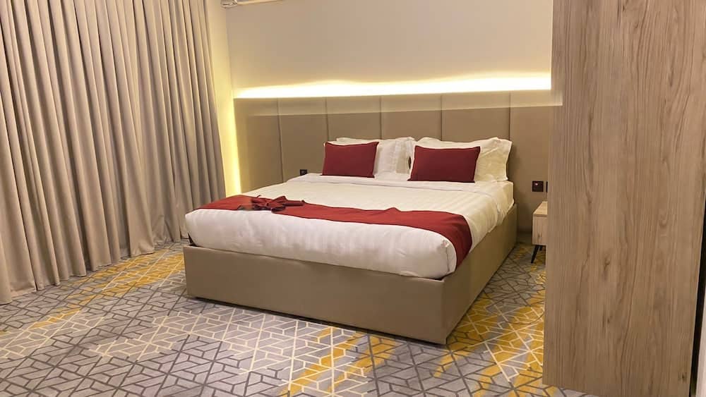 Golden New Al Safa Hotel — 2