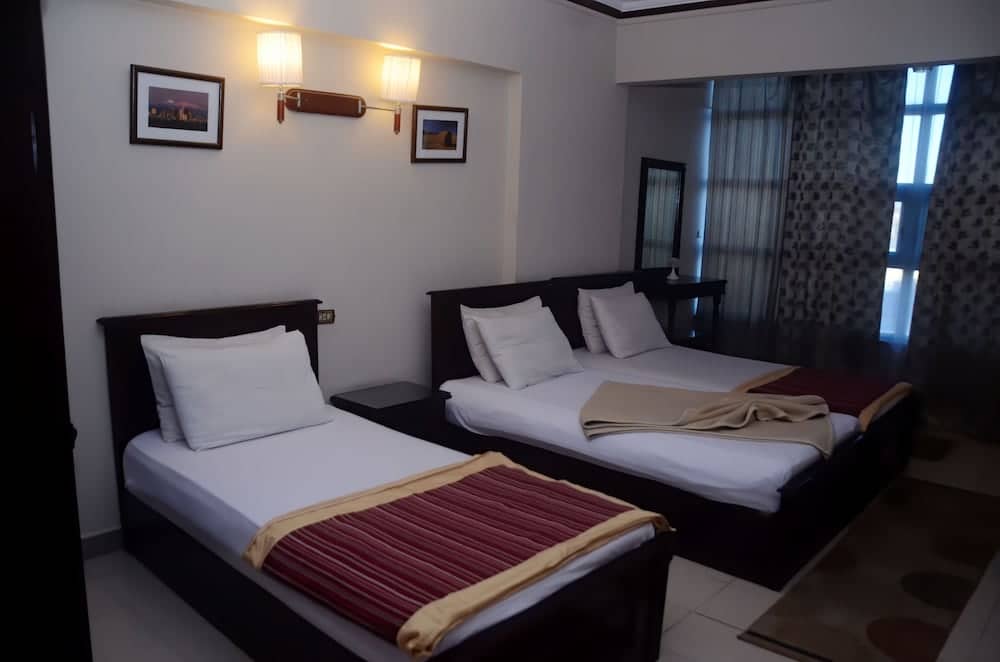 New Siesta Hotel — 3