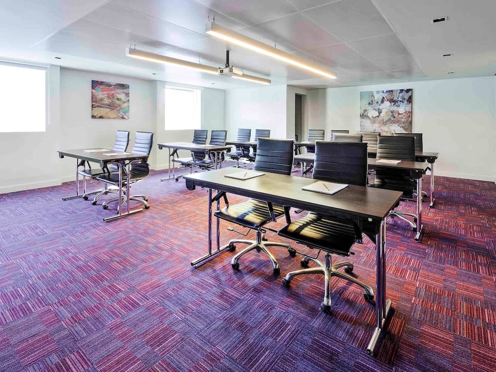 ibis styles Sharjah Hotel — 2