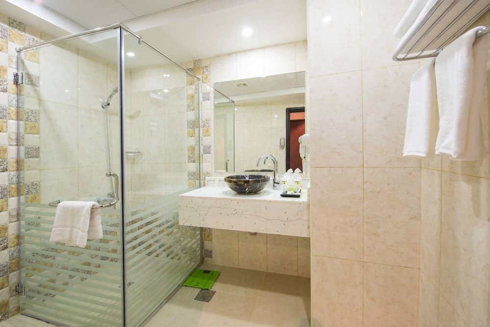 Royal Tulip Hotel, Dubai — 2