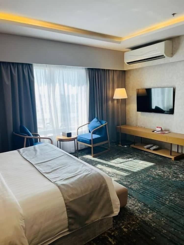 Skoop Hotel Jeddah — 3