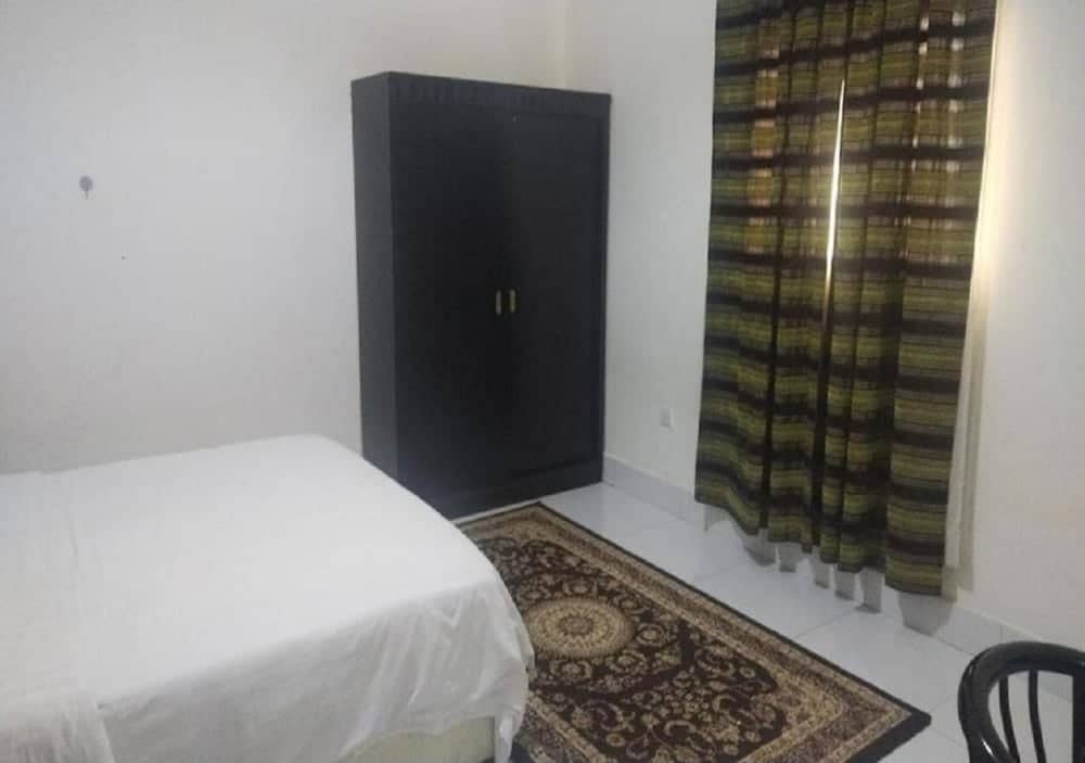 Al Forsan Hotel Suites — 4