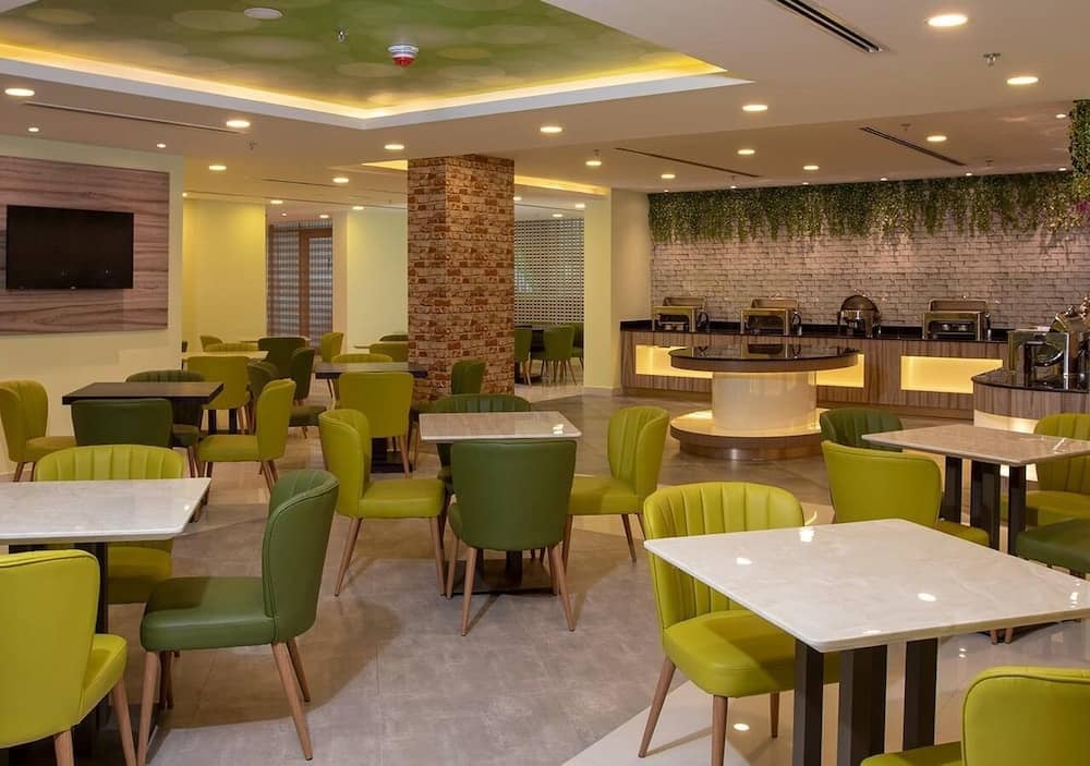 Jacob's Garden Hotel — 5