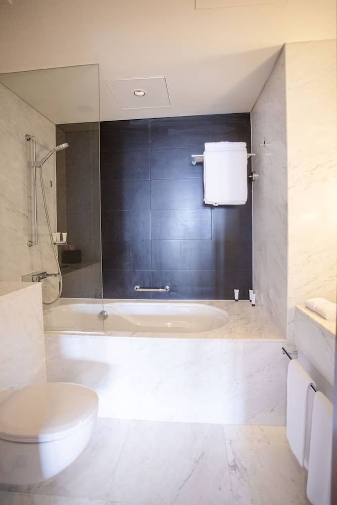 Fashion Avenue Dubai Mall Luxury Residences — 2