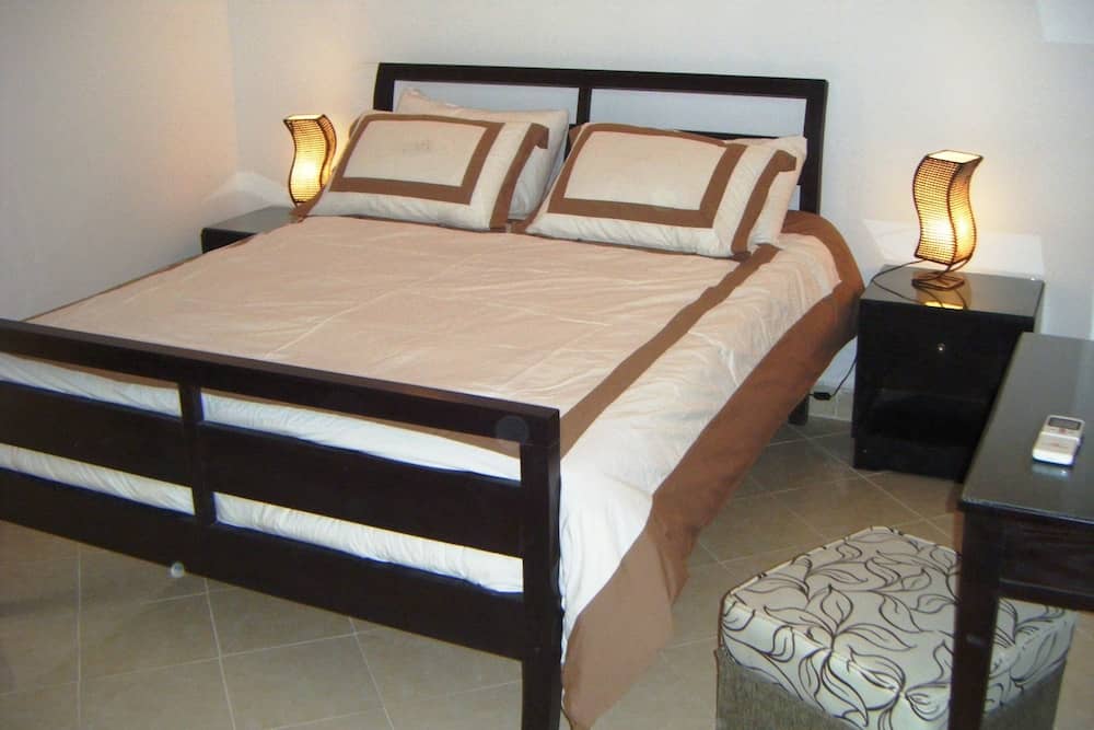 Carlton Deluxe Residences & Apartments — 5