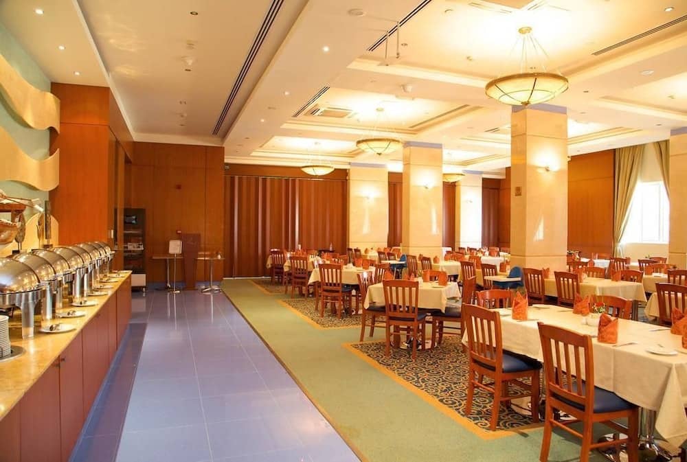 Lavender Hotel Sharjah — 5