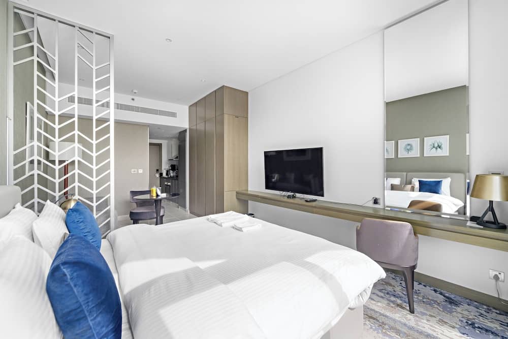 Silkhaus Damac Prive Tower — 2