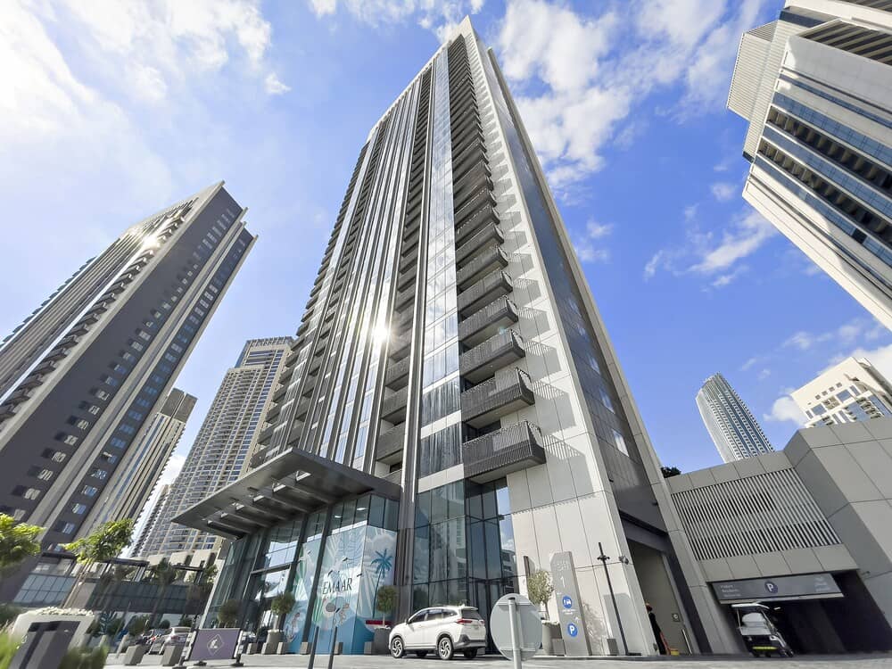 WelHome - Stylish Condo With Cityscape View in Creek Harbour
