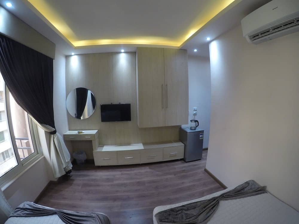 Grand City Hotel — 4