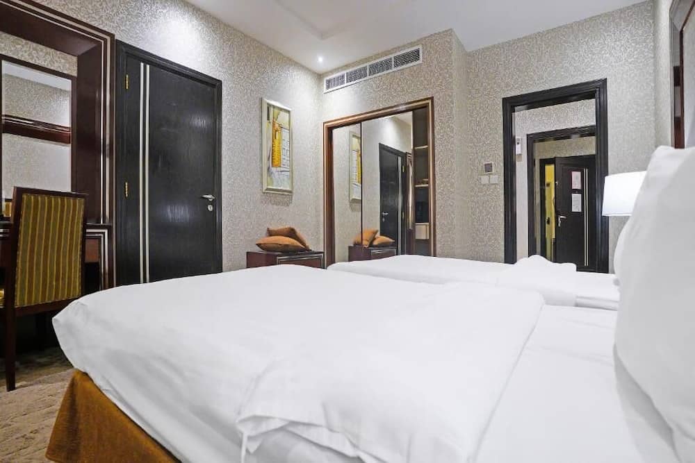Ekono Hotel — 3