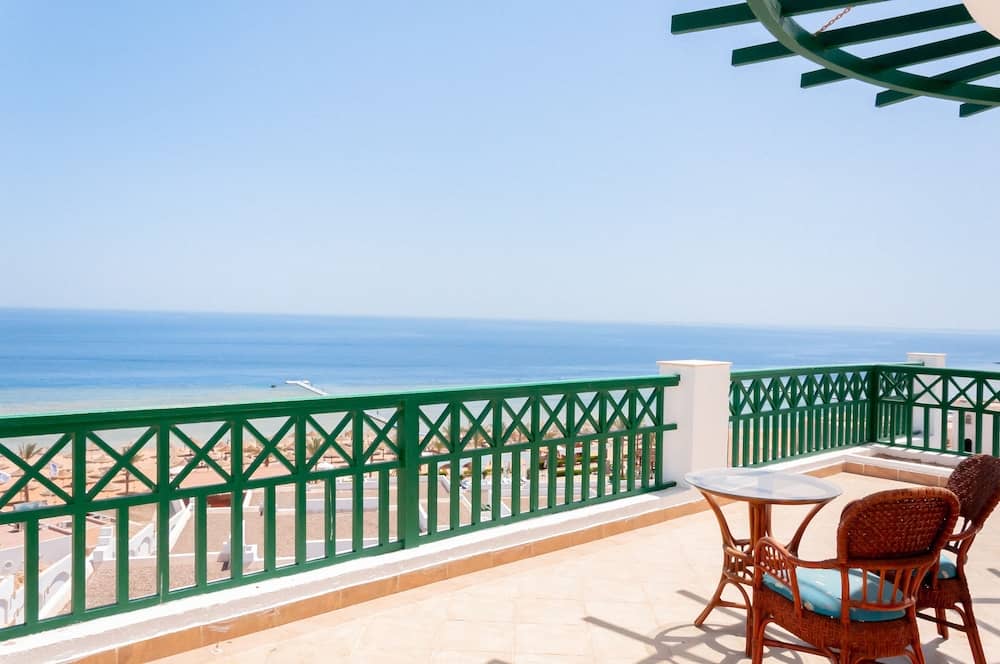 Coral Beach Resort Montazah — 3