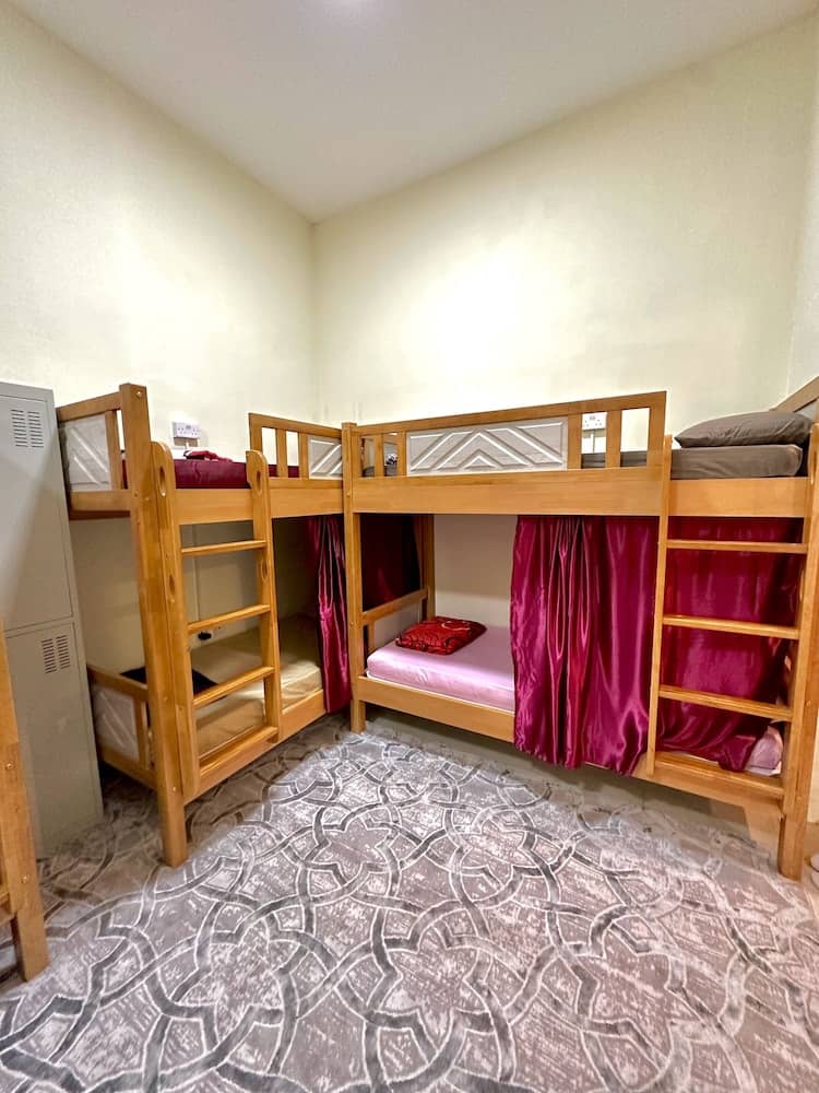Hello Hostel — 3
