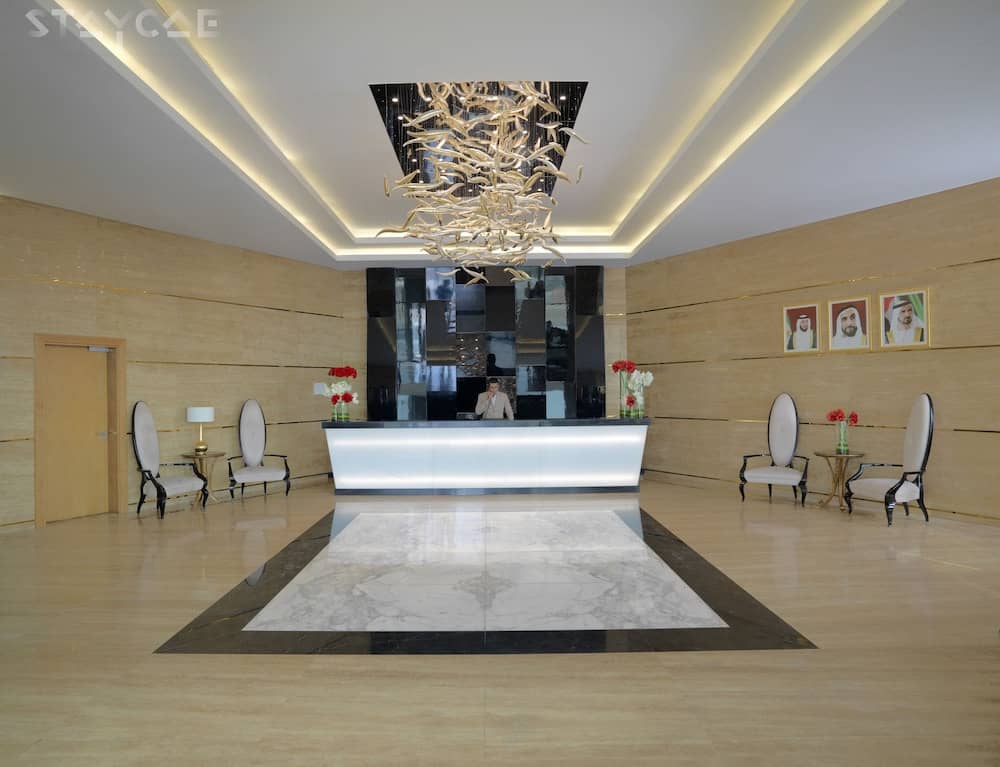 Staycae Capital Bay