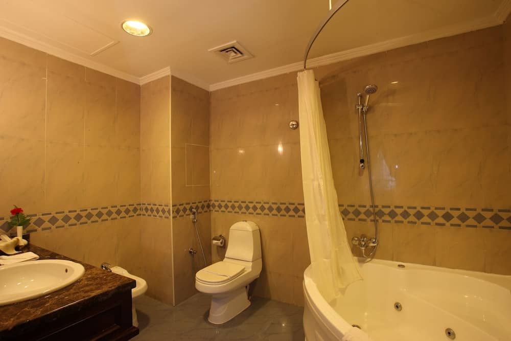 Sea View Hotel — 4