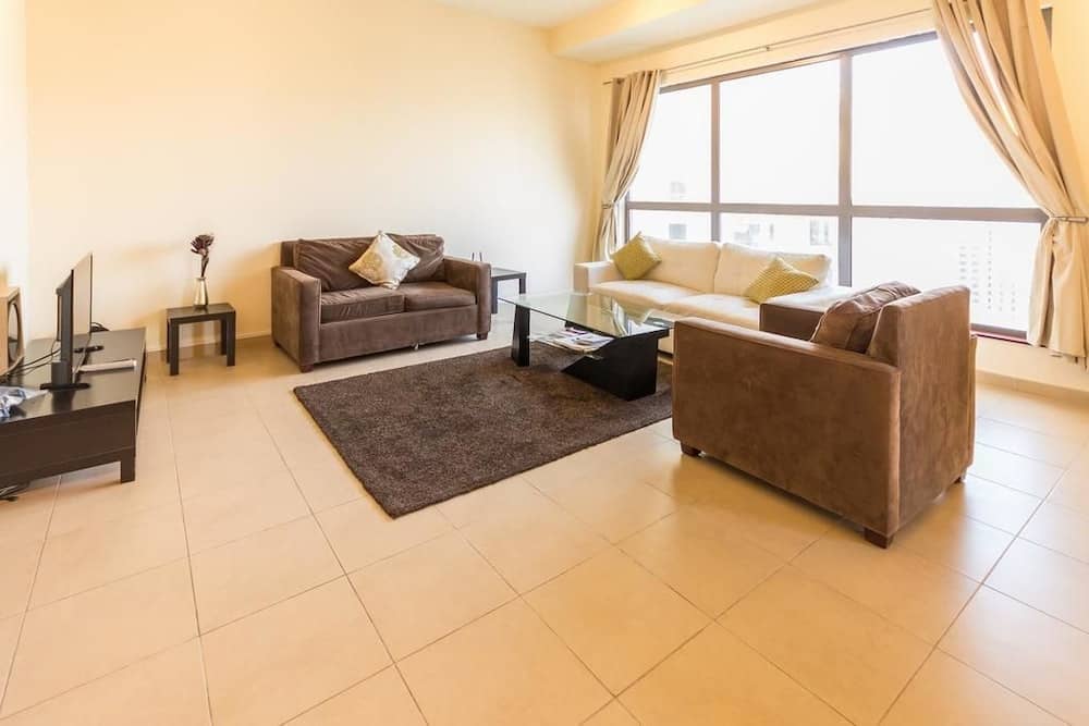 Yanjoon Holiday Homes - JBR Amawj 4 — 5