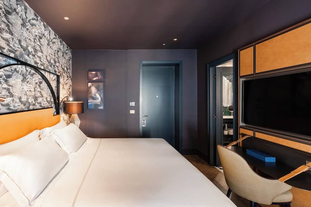 The Goethe Hotel — 2