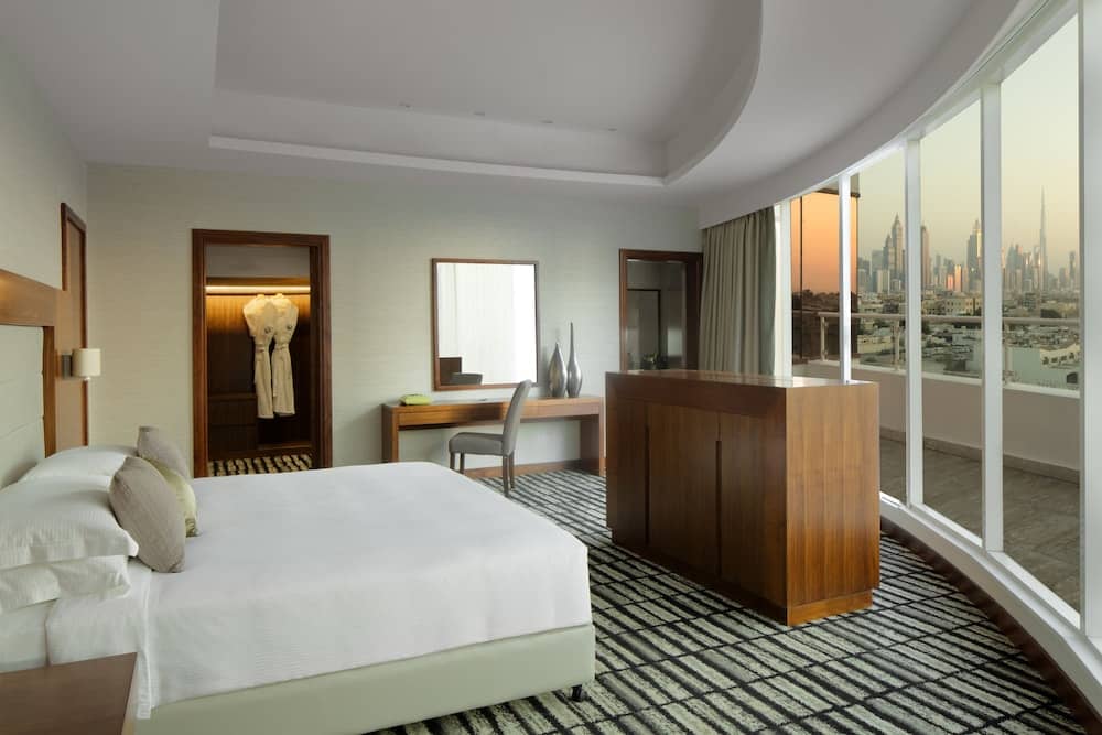 Jumeira Rotana — 2