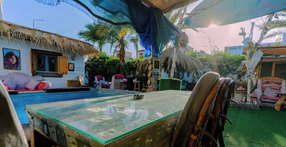 Villa With Pool BBQ Grill Garden Beduintent Sunbeds Jacuzzi — 5
