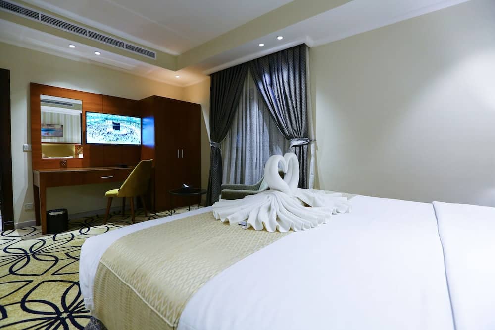 Lotaz Hotel Suites - Al Salamah — 4