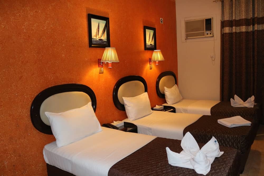Grand Sina Hotel — 2