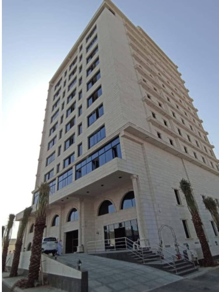 Sunday Jeddah Hotel