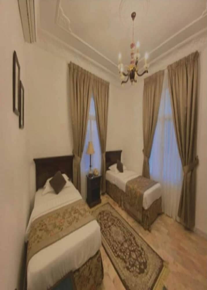Al Forsan Hotel Suites — 5