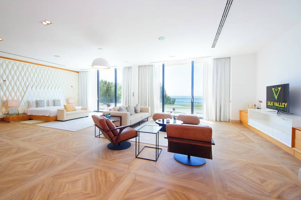 Royal Retreat Villa at Nurai Island — 3