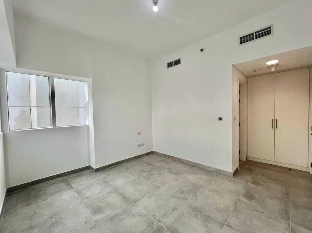 Cozy 1 BHK Apartment in Palette Tower in Tourist Club Area — 5