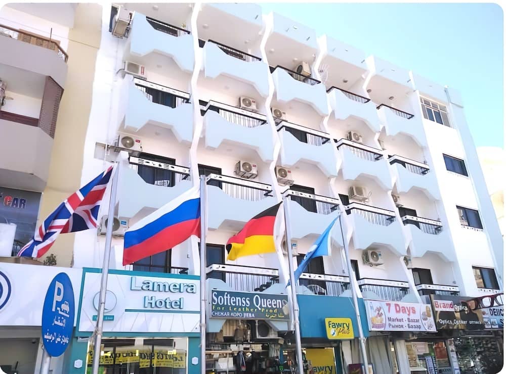 Lamera Hotel.