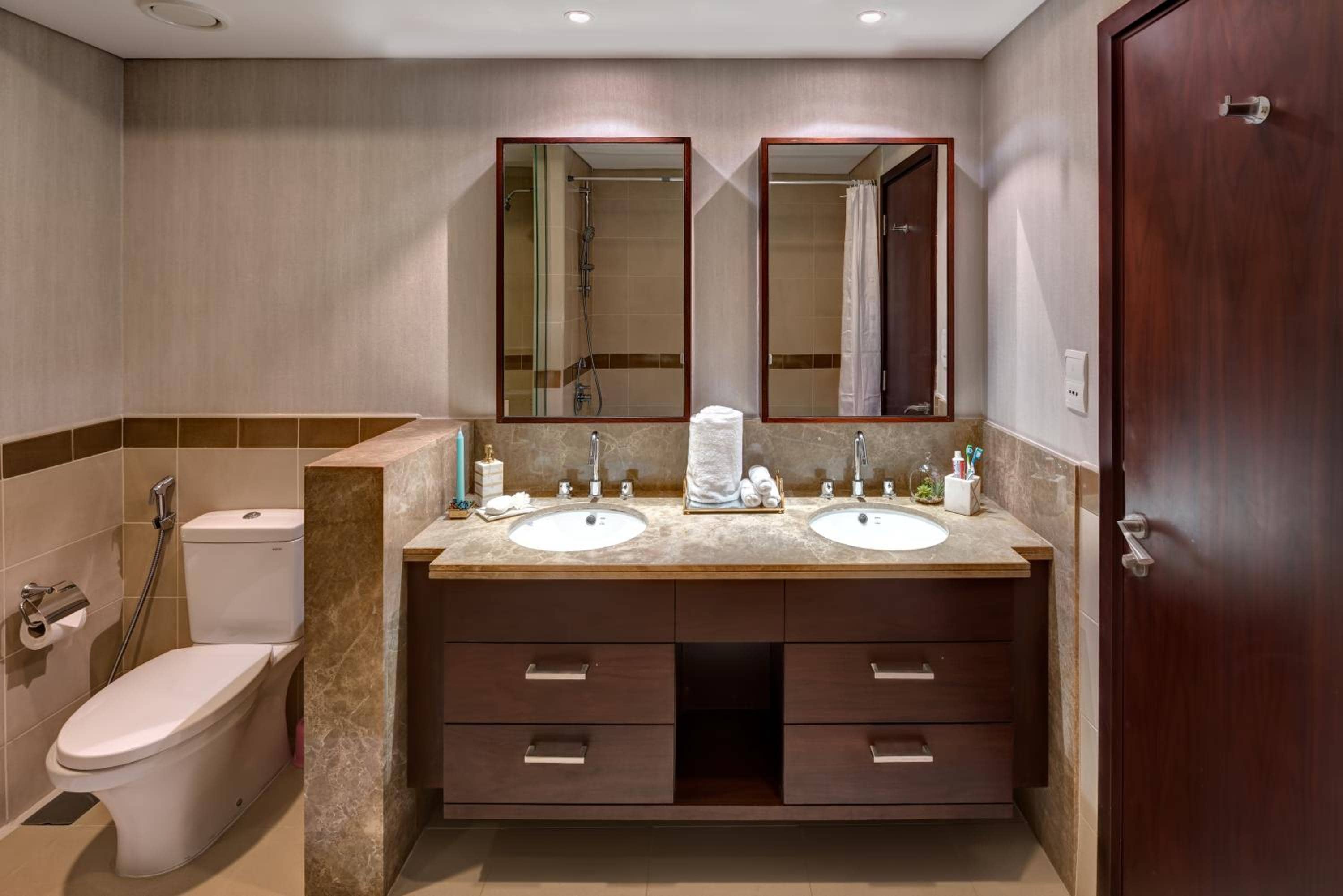 Durrani Homes - Designer 2BR Apt with stunning Burj khalifa and Fountain View — 5