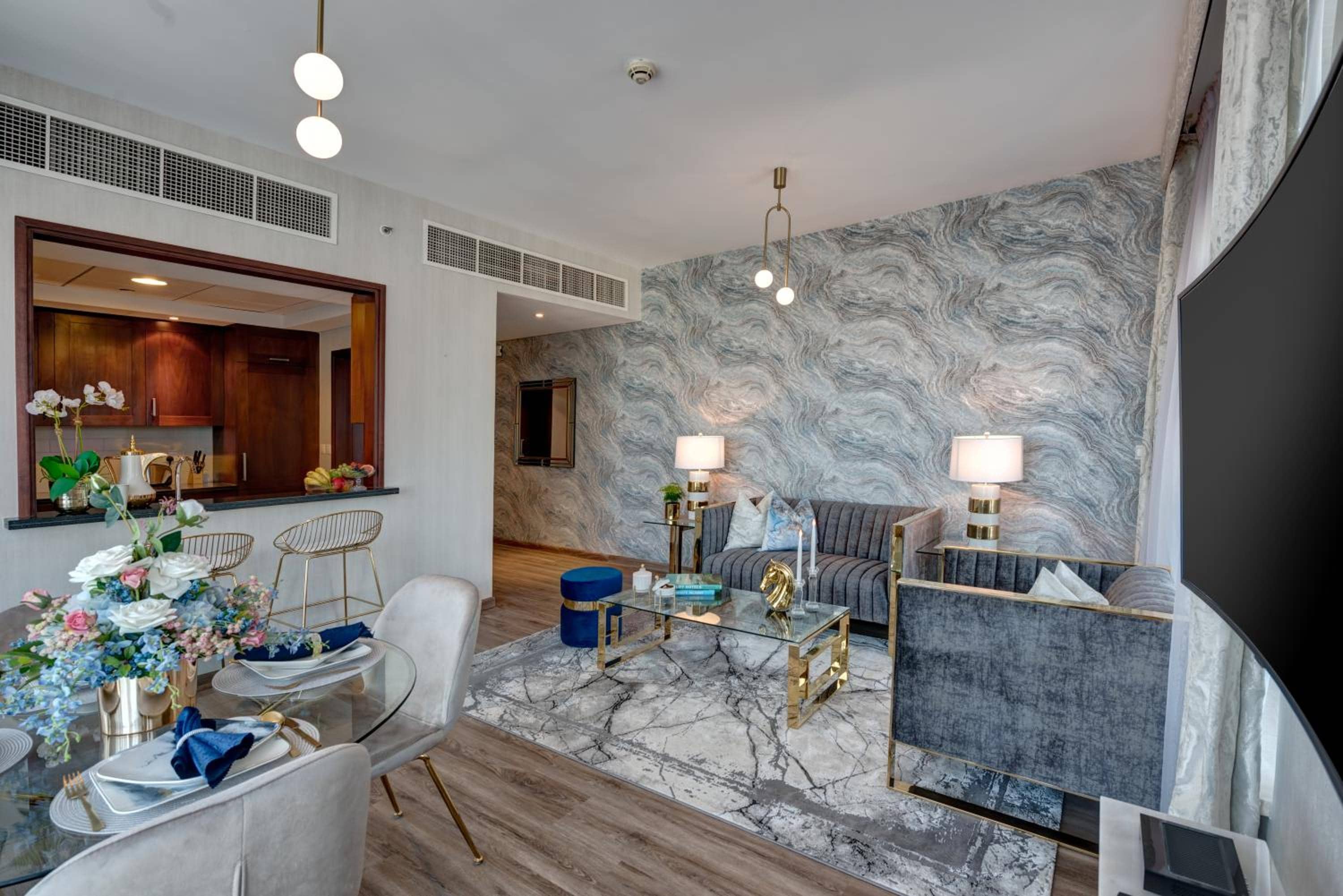 Durrani Homes - Designer 2BR Apt with stunning Burj khalifa and Fountain View — 2