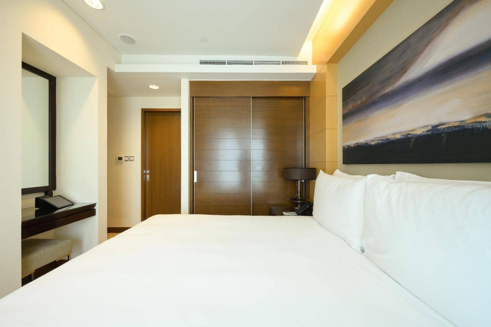 FAHH - Superior 1BHK Address Dubai Mall Residences — 3