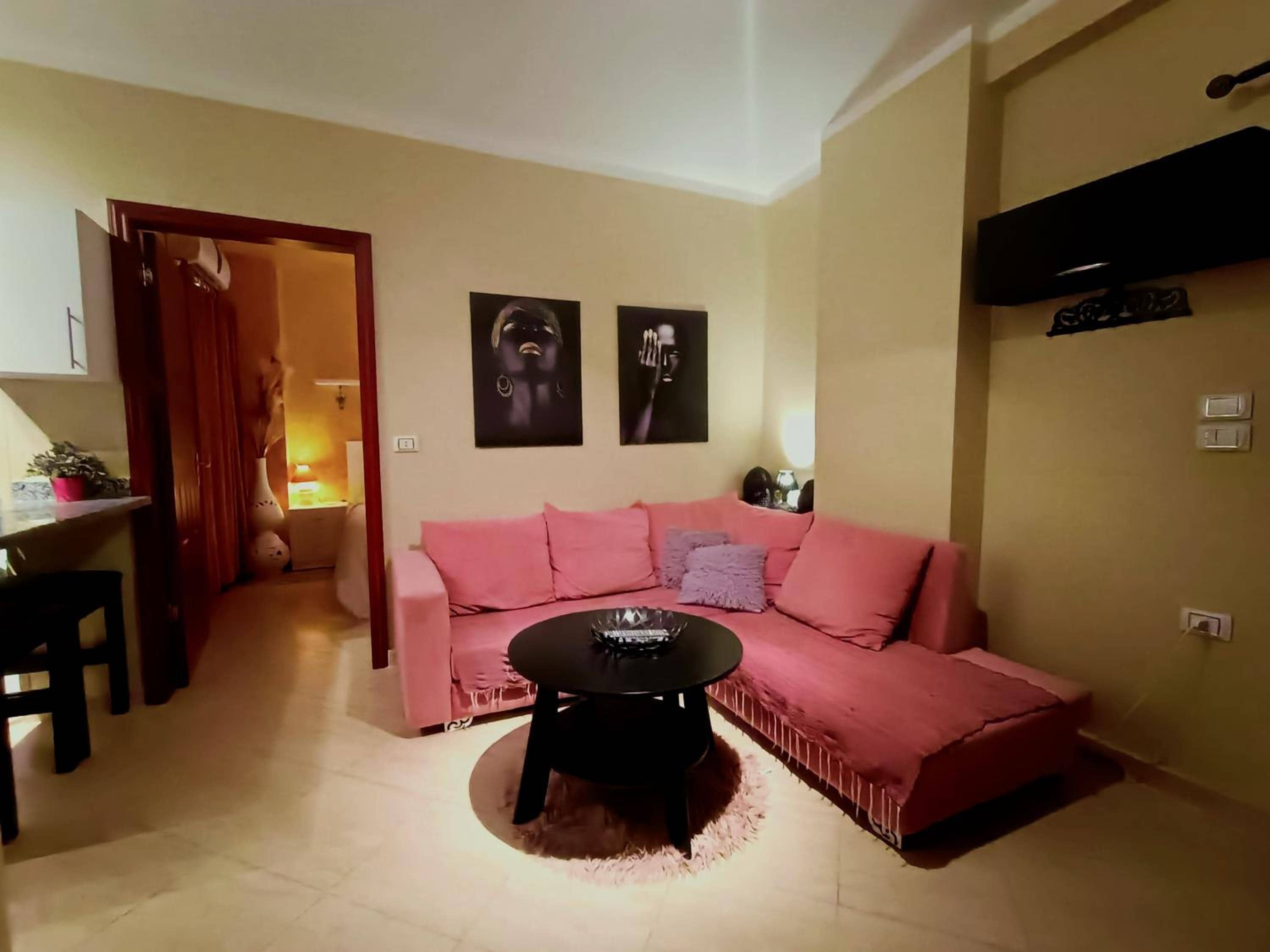 MOON - Apartment with swimming pool and BBQ terrace in CENTER CITY HRG — 5