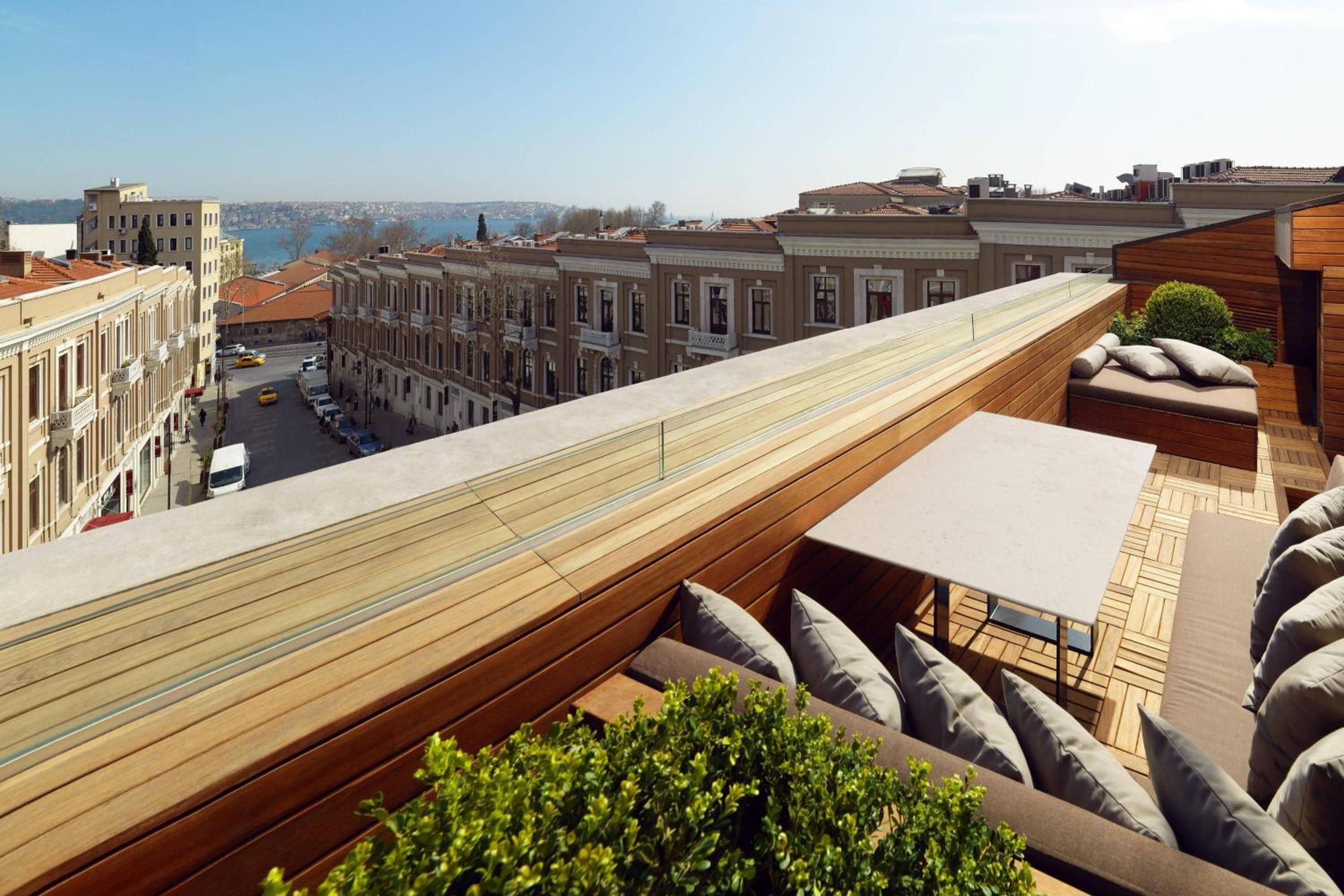 W Istanbul — 4