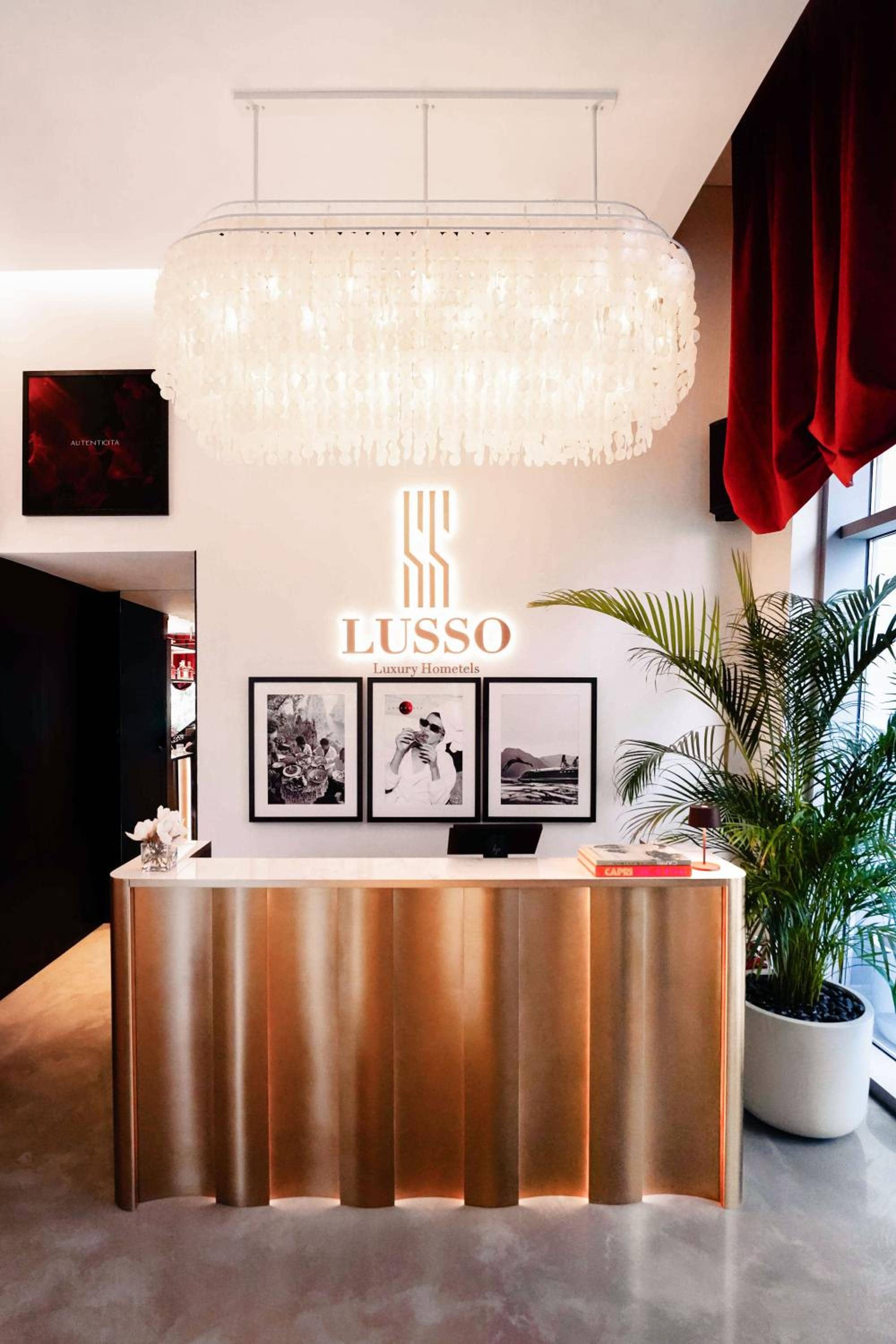 Lusso Hometels J One Business Bay