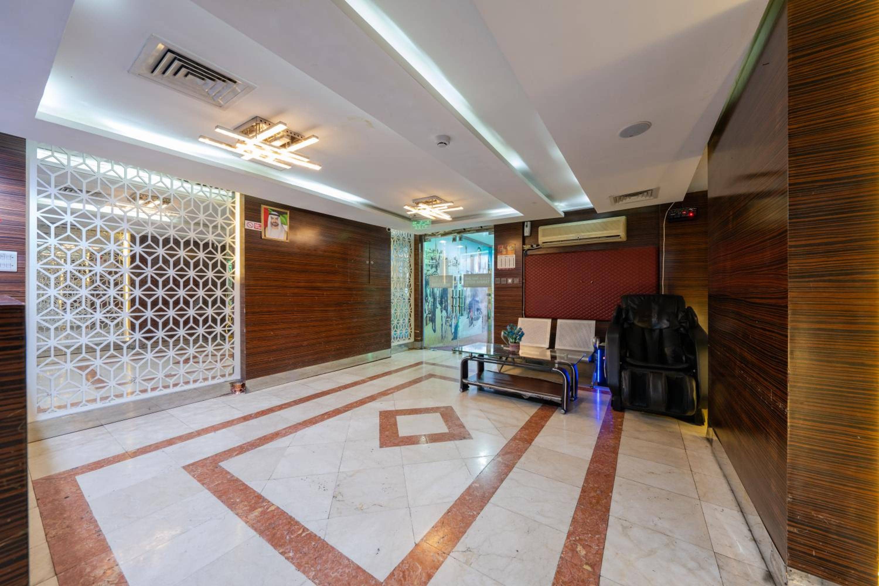 Tanha Hotel — 4