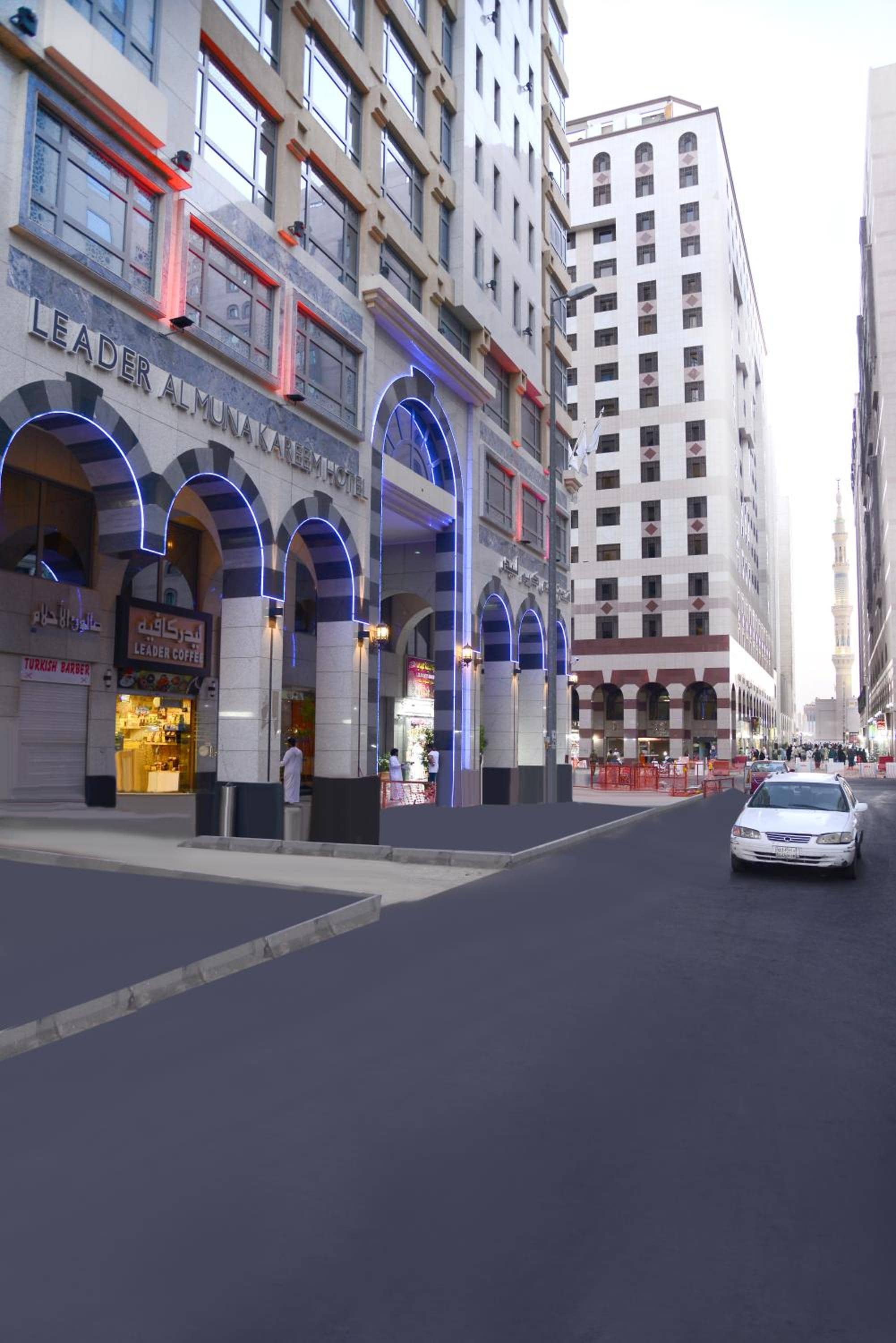 Al Muna Kareem Hotel- EX LEADER