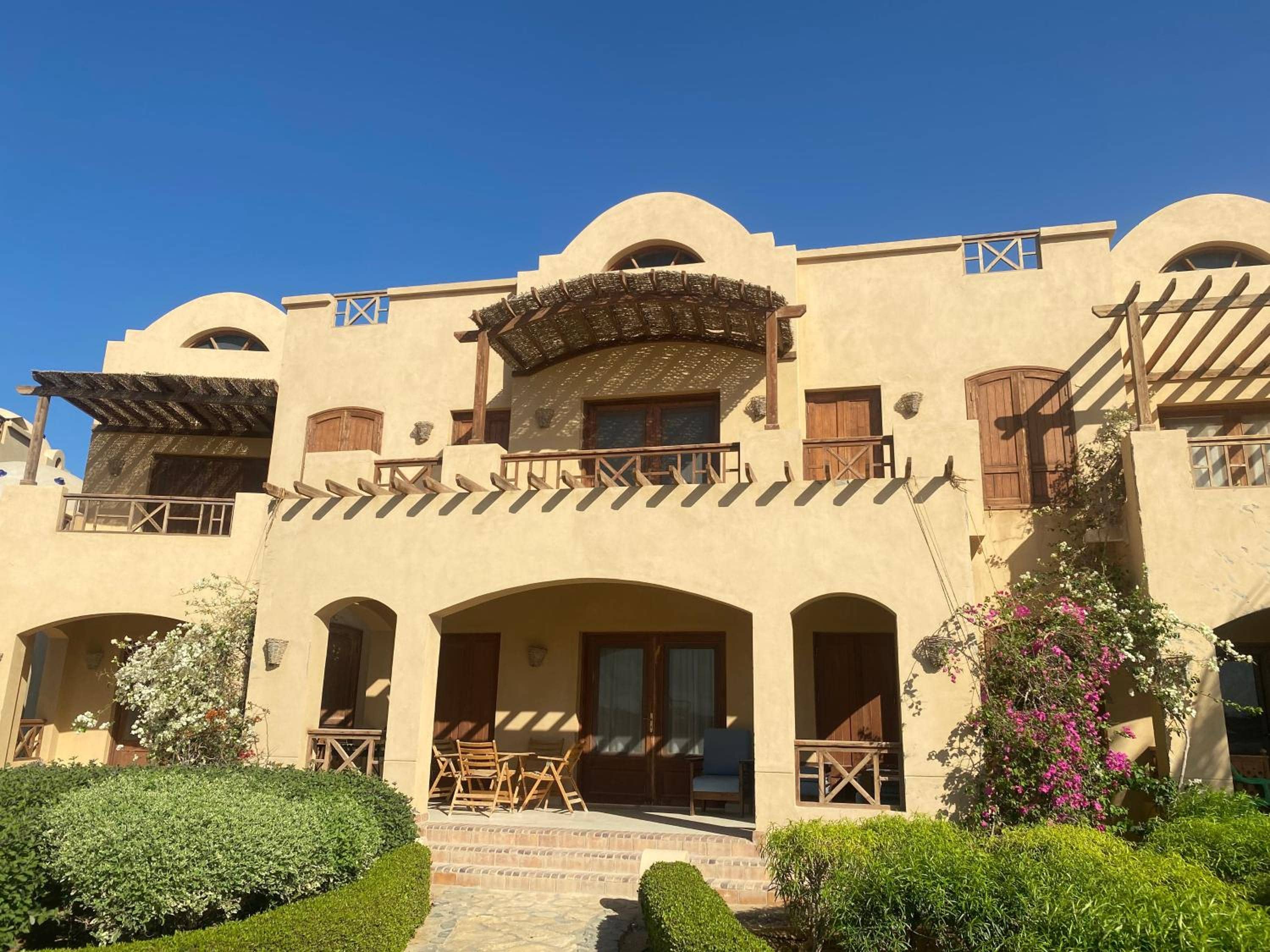 Sabina 2br penthouse