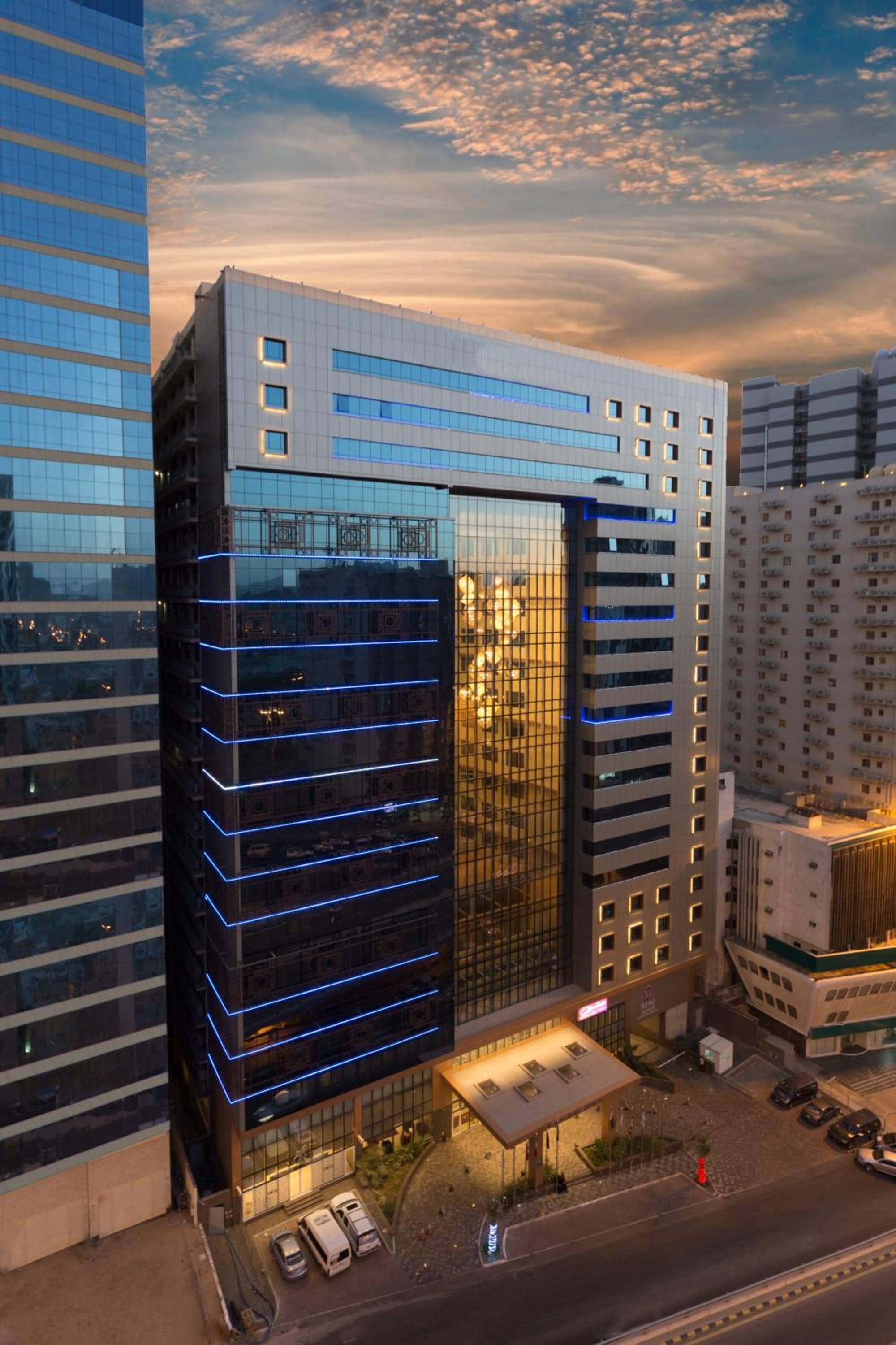 Razana Al Rawdha Hotel
